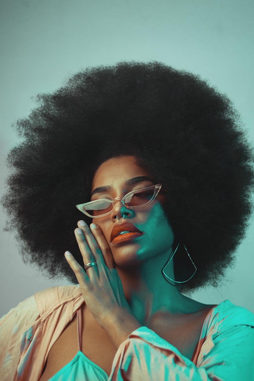 entdecken sie die neuesten trends der modewelt! von stylischen outfits bis hin zu must-haves für jede saison – erleben sie bei uns die vielfalt und kreativität der fashion. lassen sie sich inspirieren und finden sie ihren persönlichen stil.